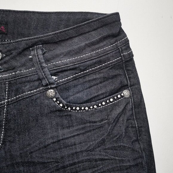 Candy Couture Ladies Size 9 Dark Wash Straight Legs Blue Jeans - Picture 6 of 14